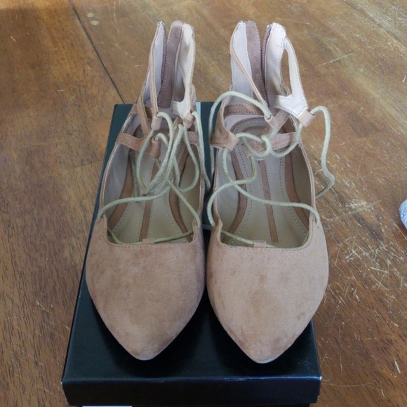 Shoes - Picture 1 of 3